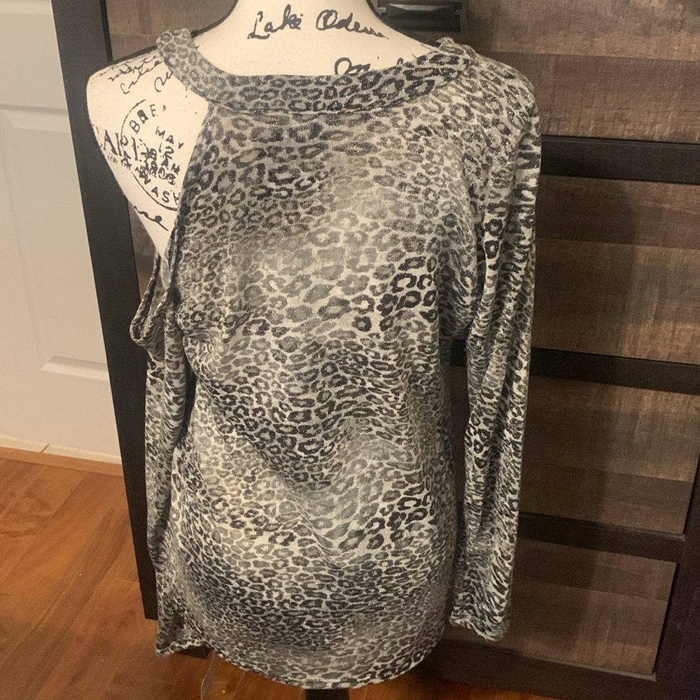 INC - Picture 4 of 6